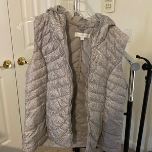New York and company grey hooded puffy vest large
